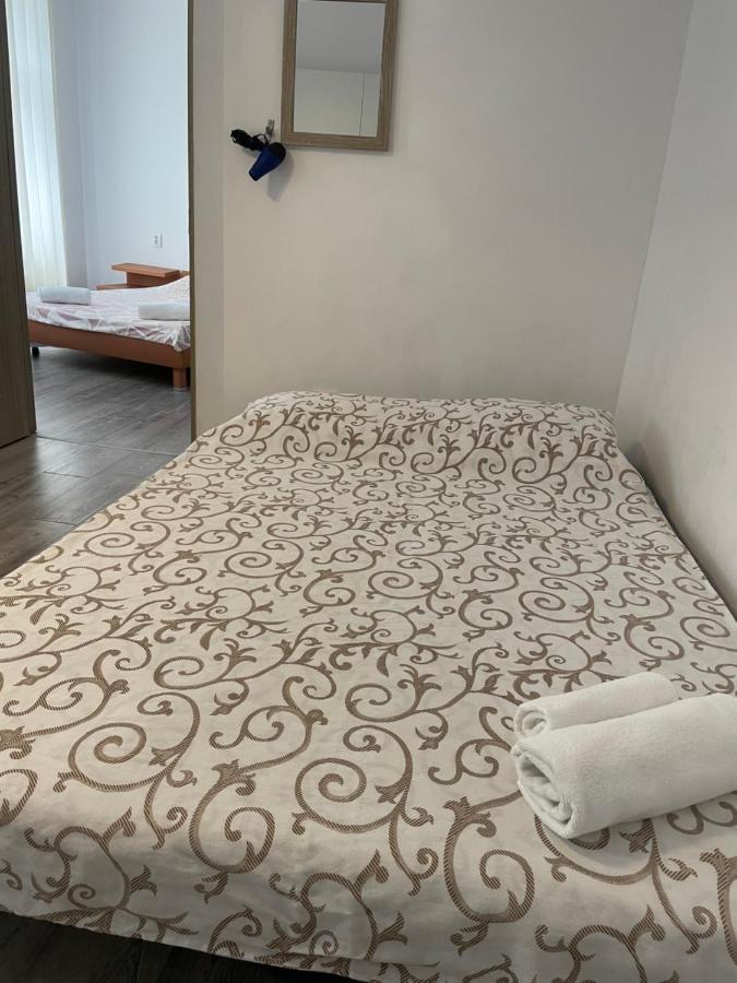Studio Piata Amzei Nr.1 بوخارست المظهر الخارجي الصورة